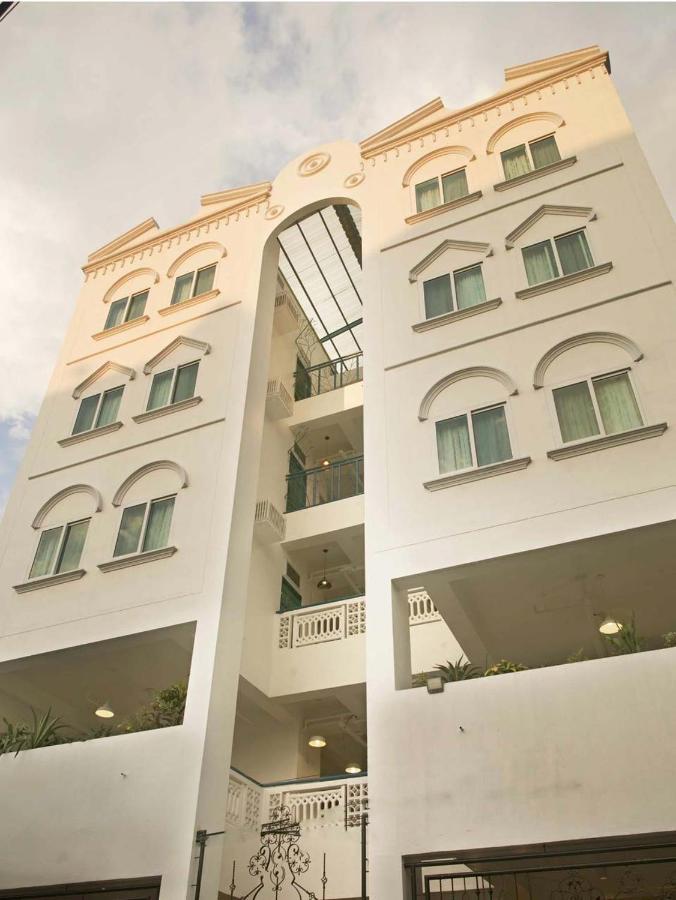 1001 Nights Boutique Inn 카가얀드오로 외부 사진