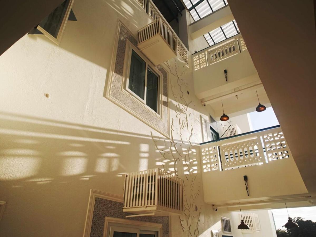 1001 Nights Boutique Inn 카가얀드오로 외부 사진
